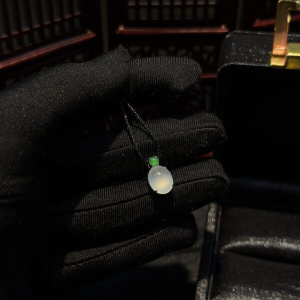 Mặt dây ngọc phỉ thuý cao băng