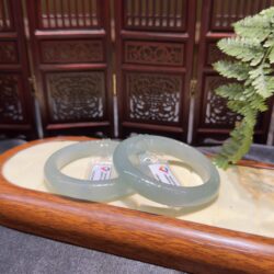 Vòng bản liền ngọc phỉ thuý lam thiên không Myanmar