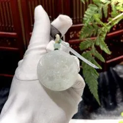 Mặt dây rồng ngọc phỉ thuý băng chủng Myanmar - Ảnh 3