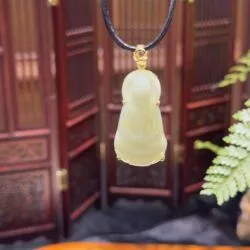 Mặt dây Quán thế âm bồ tát ngọc bích Nga - Hình ảnh 2