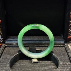 Vòng bản liền ngọc phỉ thuý xanh cay Myanmar