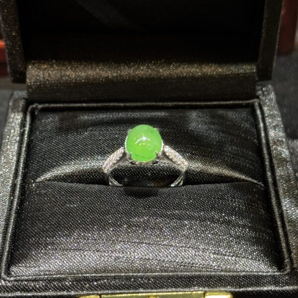 Nhẫn ngọc phỉ thúy Myanmar