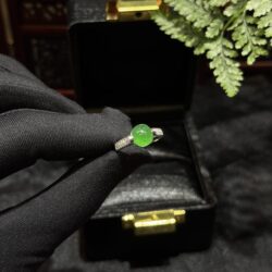 Nhẫn ngọc phỉ thúy xanh lục