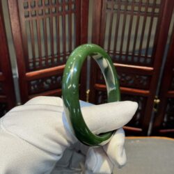 Vòng bản liền ngọc bích Canada xanh đậm