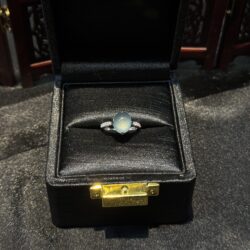 Nhẫn ngọc phỉ thuý Guatemala