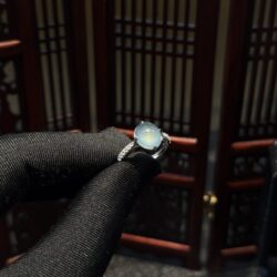 Nhẫn ngọc phỉ thuý Guatemala