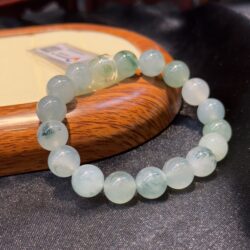 Vòng chuỗi ngọc phỉ thuý hoa bay