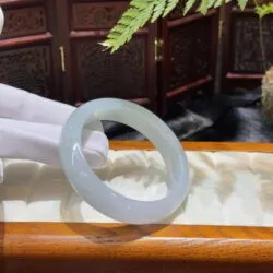 Vòng bản liền ngọc phỉ thúy Miến Điện - Hình ảnh 4
