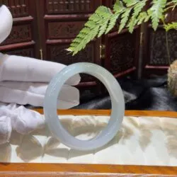 Vòng bản liền ngọc phỉ thúy Miến Điện - Hình ảnh 3