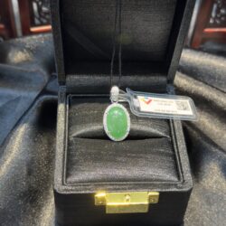 Mặt dây ngọc phỉ thuý xanh lý táo Myanmar