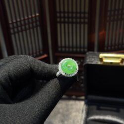 Nhẫn ngọc phỉ thuý băng dương lục