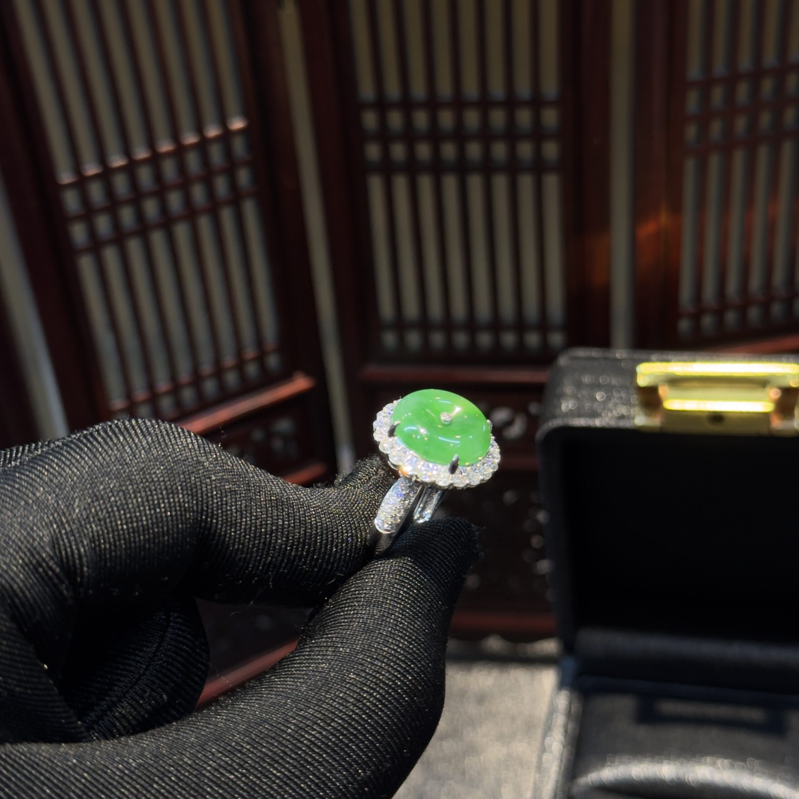 Nhẫn ngọc phỉ thuý băng dương lục Nhẫn ngọc phỉ thuý băng dương lục - Ảnh 7