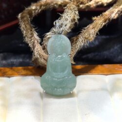 Mặt dây Quán thế âm bồ tát ngọc phỉ thuý xanh thanh