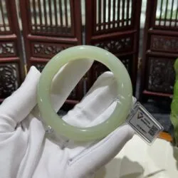 Vòng bản liền ngọc bích Nga - Hình ảnh 6