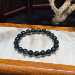 Vòng chuỗi ngọc phỉ thuý mực dục 8 ly - Hình ảnh 2