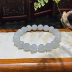 Vòng chuỗi ngọc phỉ thuý băng chủng Myanmar - Hình ảnh 3