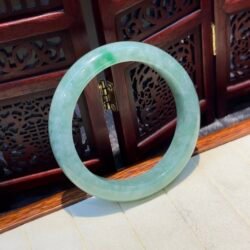 Vòng bản liền ngọc phỉ thuý xanh Myanmar