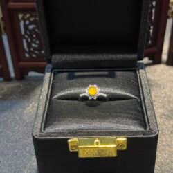 Nhẫn ngọc phỉ thuý hoàng phỉ