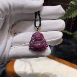 Mặt dây phật Di Lặc đá Ruby Nam Phi (nhỏ)