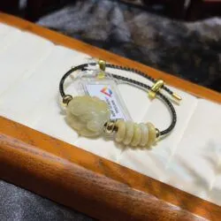 Vòng tay hồ ly ngũ điếu ngọc cẩm thạch huyết - Hình ảnh 5