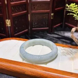 Vòng bản liền ngọc cẩm thạch nếp mịn Miến Điện - Ảnh 4