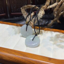 Mặt dây đồng điếu ngọc phỉ thuý băng chủng, KT 24mm