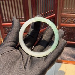 Vòng bản liền ngọc phỉ thuý phiêu lục