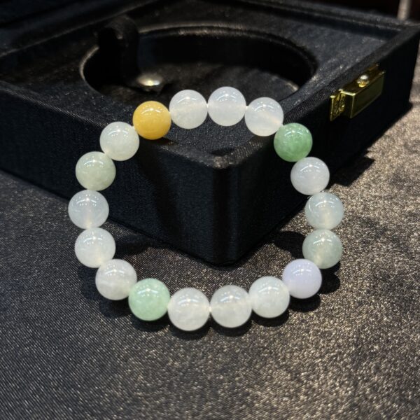 Vòng chuỗi ngọc phỉ thuý Myanmar