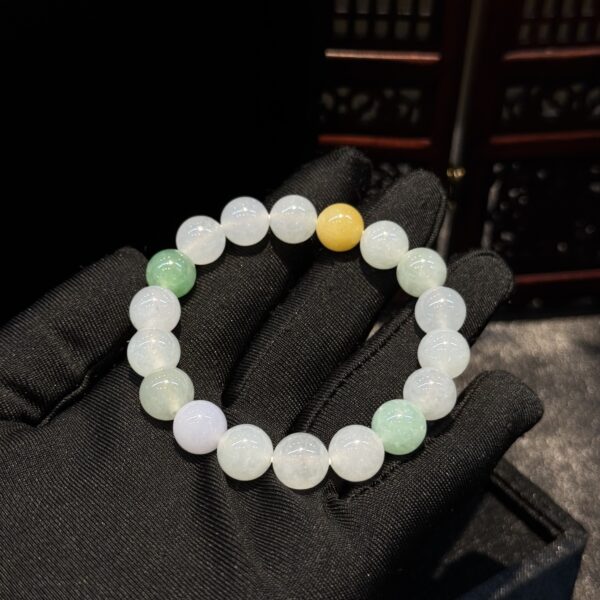 Vòng chuỗi ngọc phỉ thuý Myanmar