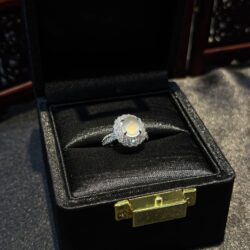 Nhẫn ngọc phỉ thuý thuỷ tinh chủng