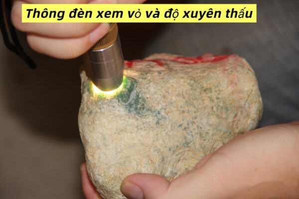 Các Mỏ Ngọc Phỉ Thuý Và Đặc Điểm Khi Muốn Chơi Ngọc Thô