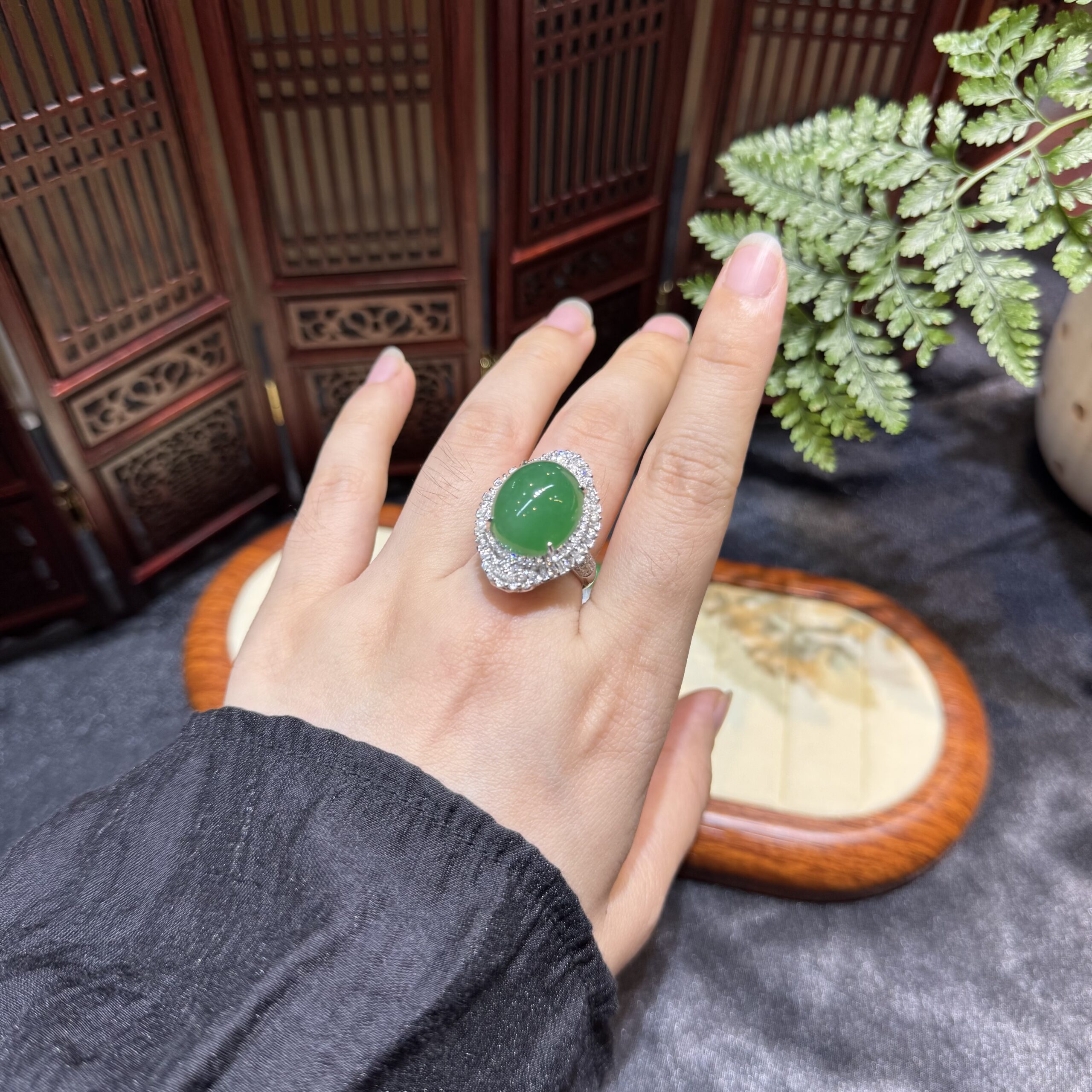 Mặt dây chuyền ngọc Phỉ thuý băng dương lục Myanmar Mặt dây chuyền ngọc Phỉ thuý băng dương lục Myanmar - Ảnh 11