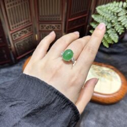 Nhẫn ngọc phỉ thuý băng dương - Ảnh 4