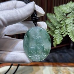 Phổ hiền bồ tát ngọc phỉ thuý băng hoa bay Phổ hiền bồ tát ngọc phỉ thuý băng hoa bay