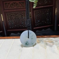 Đồng điếu ngọc phỉ thuý hoa bay