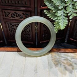 Vòng tay ngọc bích Hoà Điền Vòng tay ngọc bích Hoà Điền