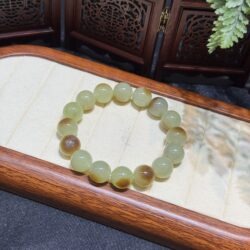 Vòng tay ngọc Hoà Điền 12 ly