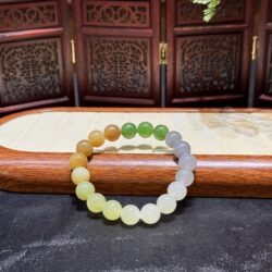 Vòng chuỗi đa bảo ngọc bích Hoà Điền Vòng chuỗi đa bảo ngọc bích Hoà Điền