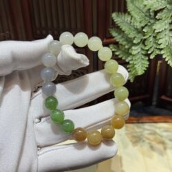 Vòng chuỗi đa bảo ngọc bích Hoà Điền Vòng chuỗi đa bảo ngọc bích Hoà Điền