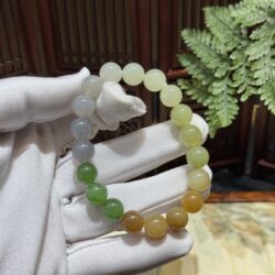 Vòng chuỗi đa bảo ngọc bích Hoà Điền Vòng chuỗi đa bảo ngọc bích Hoà Điền