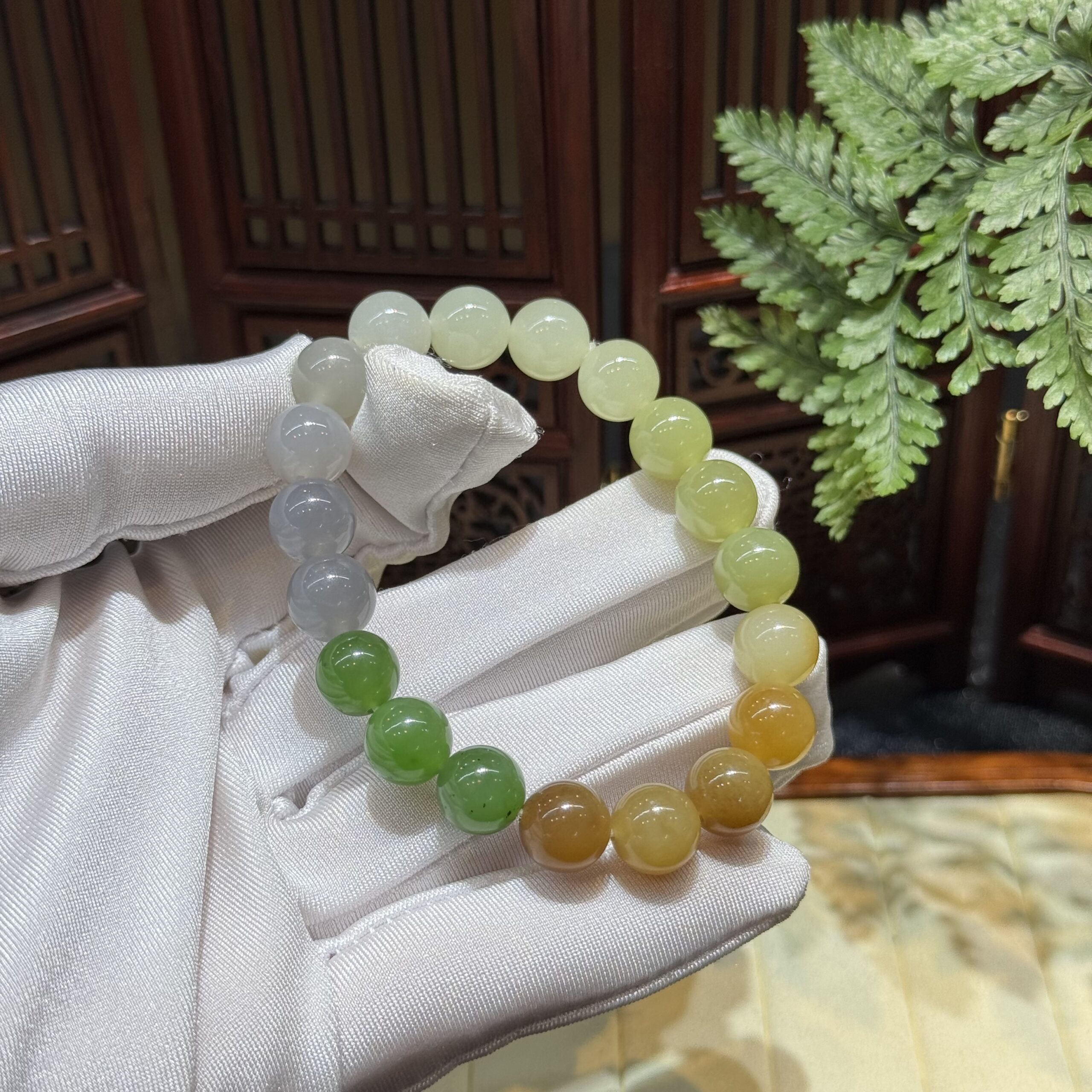 Vòng chuỗi đa bảo ngọc bích Hoà Điền Vòng chuỗi đa bảo ngọc bích Hoà Điền - Ảnh 3