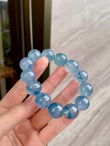 Giải Mã Cơn Sốt "Lam Thiên Không" Phỉ Thuý Thế Hệ Mới