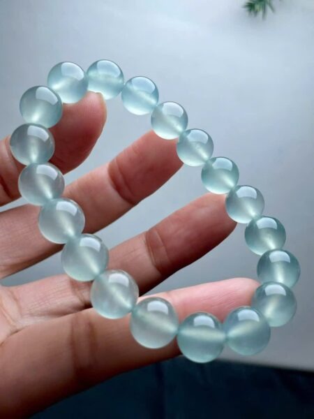 Giải Mã Cơn Sốt "Lam Thiên Không" Phỉ Thuý Thế Hệ Mới