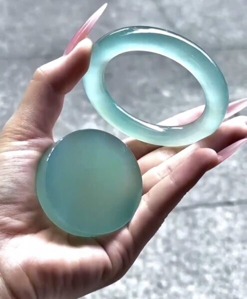 Giải Mã Cơn Sốt "Lam Thiên Không" Phỉ Thuý Thế Hệ Mới