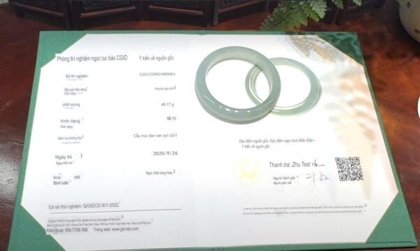 Những Yếu Tố Ảnh Hưởng Tới Giá Cả Của Ngọc Phỉ Thuý