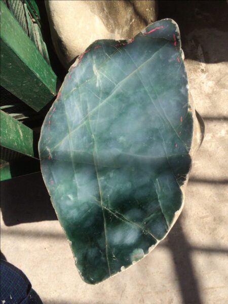 Có Phải Phỉ Thuý Có Lỗi, Vết Thì Không Thể Có Giá Cao Hay Không? Có Phải Phỉ Thuý Có Lỗi, Vết Thì Không Thể Có Giá Cao Hay Không?