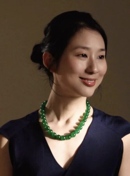 Ngọc Phỉ Thuý Có Thực Sự Đang Bị Thổi Phồng Giá Trị? Có Hay Không Kết Cục "Sập Thị Trường" Giống Như "Lan Đột Biến" Một Thời !!