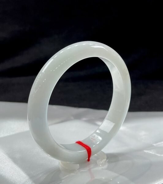 Các Tiêu Chí Đánh Giá Phỉ Thuý Tổng Thể Bạn Cần Biết