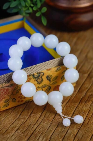 Các Nguồn Ngọc Bích Nổi Tiếng Trên Thế Giới, Đặc Điểm, Kết Cấu Và Giá Trị. Các Nguồn Ngọc Bích Nổi Tiếng Trên Thế Giới, Đặc Điểm, Kết Cấu Và Giá Trị.