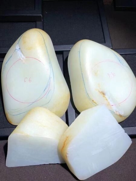Dương Chi Bạch Ngọc Là Gì? Có Phải Tất Cả Ngọc Bích Trắng Đều Gọi Là Dương Chi Bạch Ngọc? Dương Chi Bạch Ngọc Là Gì? Có Phải Tất Cả Ngọc Bích Trắng Đều Gọi Là Dương Chi Bạch Ngọc?